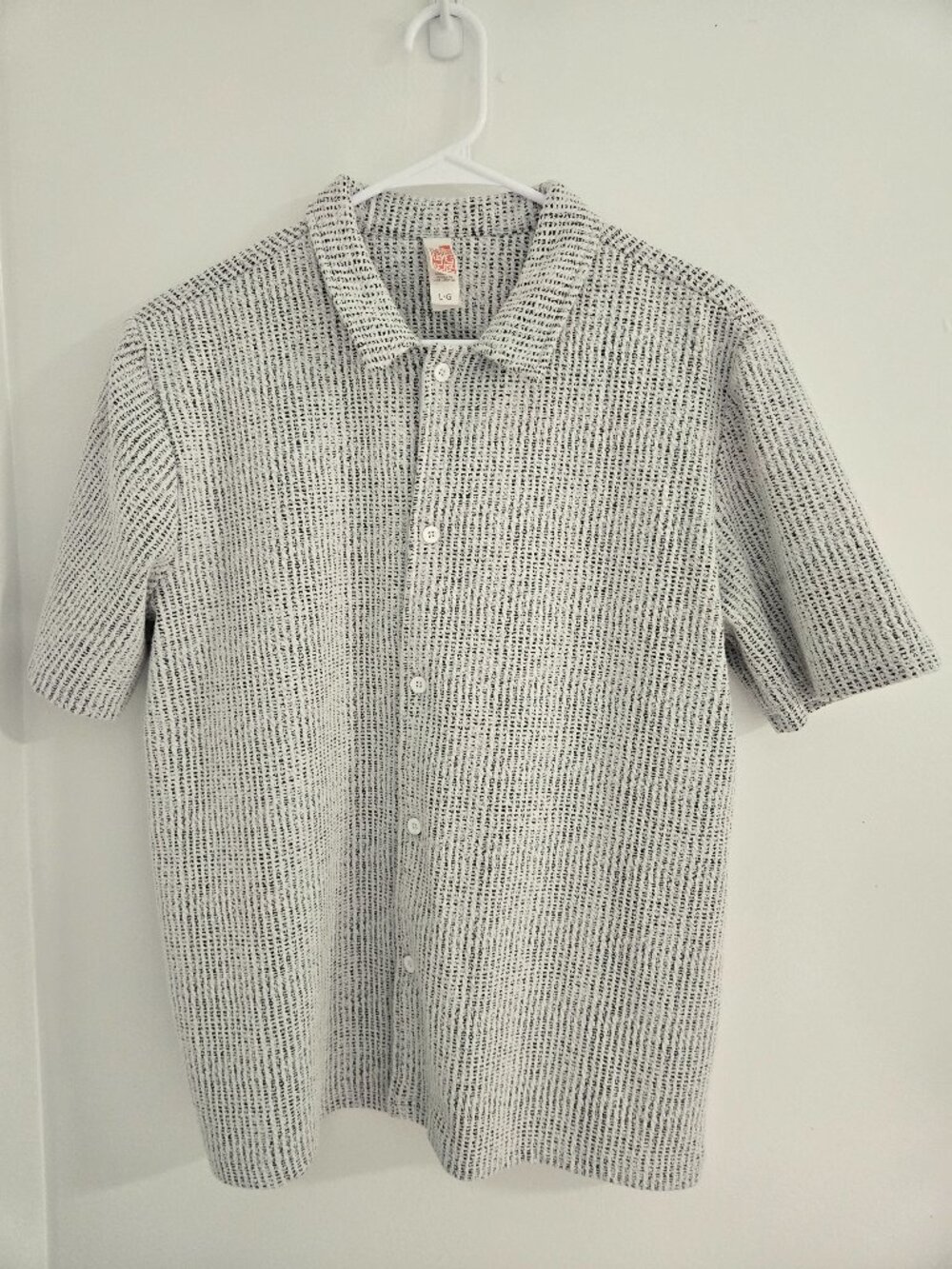 Fleece Factory Men's Large Honeycomb Textured Short Sleeve Button Up Shirt